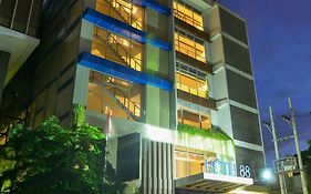 Hotel 88 Embong Kenongo - Kayun By Wh